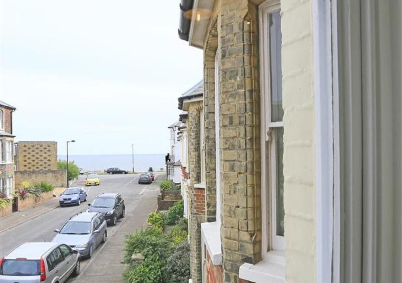 The Pier Apartment Southwold Exterior photo